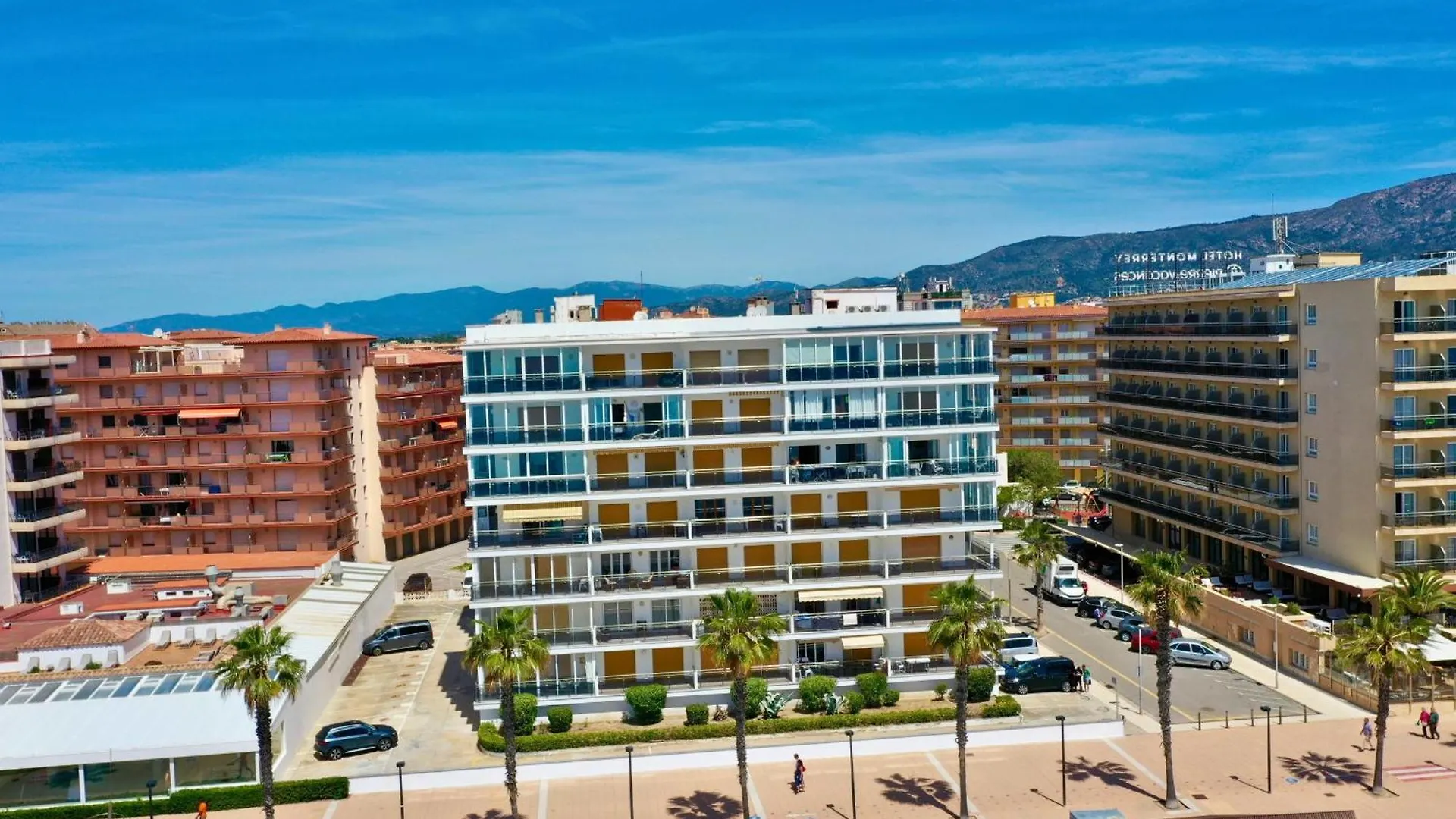Front De Mer 35 location